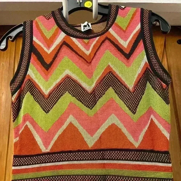 M Missoni Ladies Knit Sleeveless Dress W/Band Collar- Asymmetrical Hem Size 40 - Picture 7 of 11